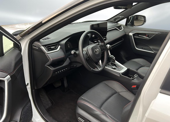 Vehicle image 6 Vehicle image 6