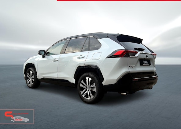 Vehicle image 4 Vehicle image 4