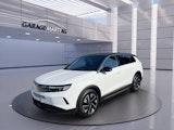 First vehicle image