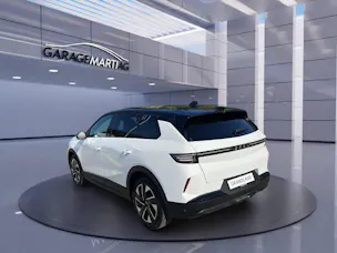 Opel Grandland 1.2 T Hybrid GS
