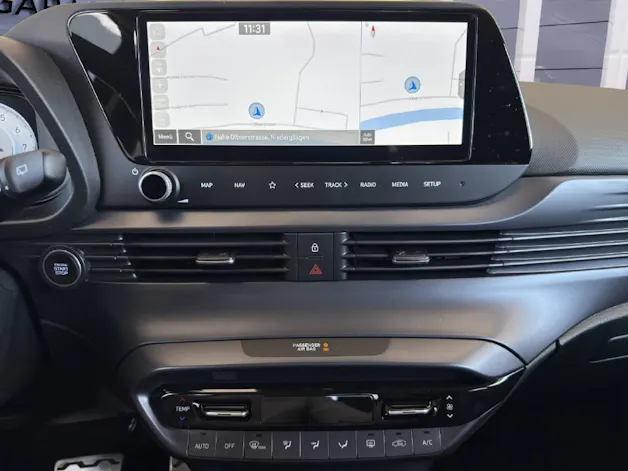 Hyundai BAYON 1.0 T-GDi 100 Amplia Safe Tec