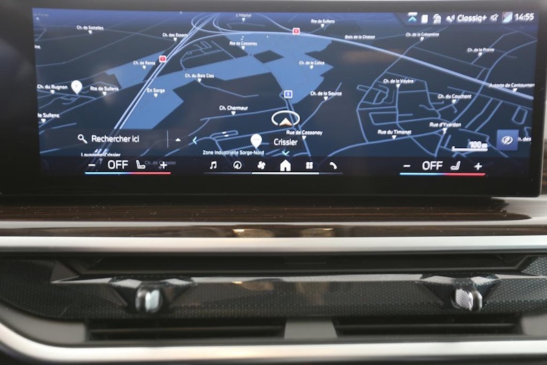 Vehicle image BMW X5