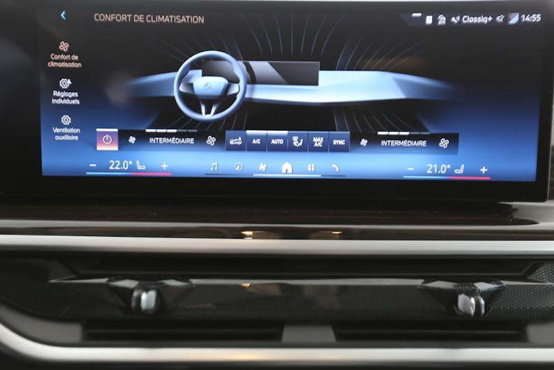 Vehicle image BMW X5