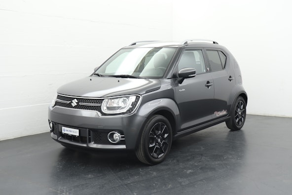 First vehicle image