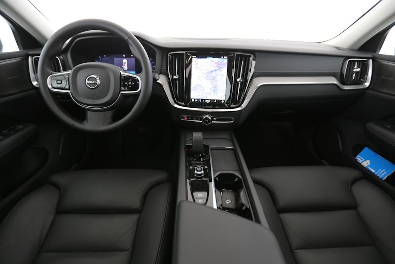 Vehicle image VOLVO V60