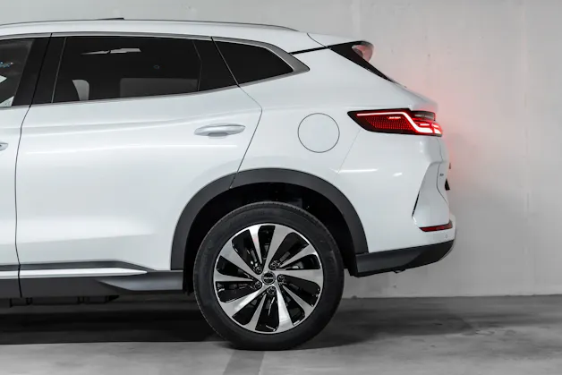 BYD Seal U DM-i Design AWD - 324 PS