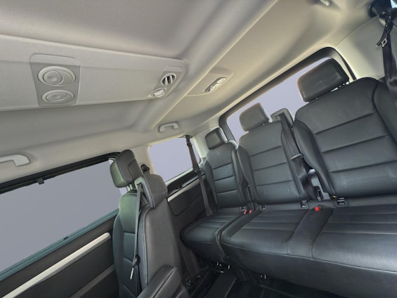 Vehicle image 11 Vehicle image 11