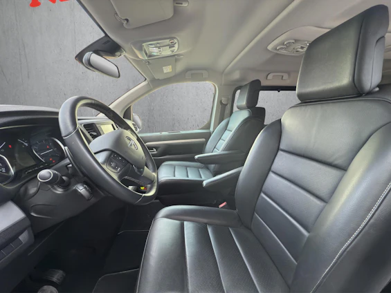 Fahrzeugbild 9 Fahrzeugbild 9