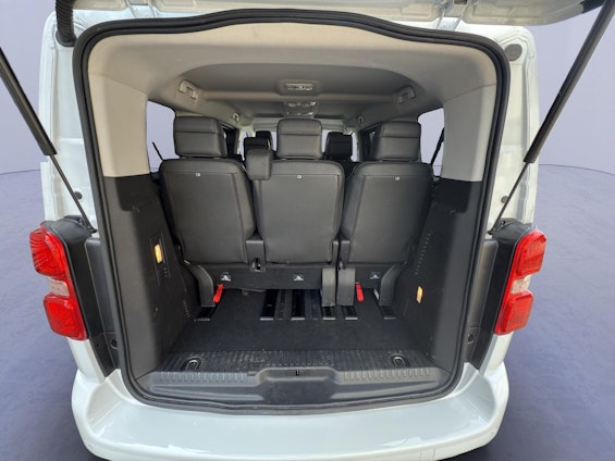 Vehicle image 12 Vehicle image 12