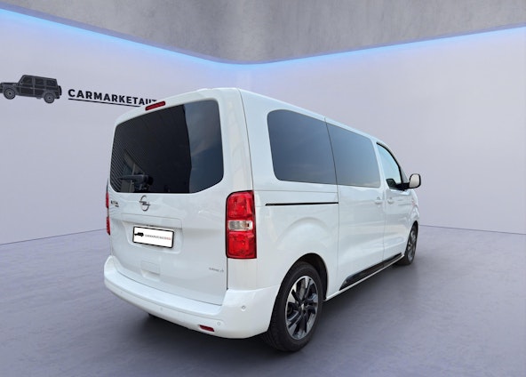 Vehicle image 6 Vehicle image 6