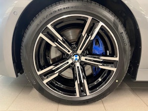 Vehicle image BMW 320d xDrive Touring M-Sport