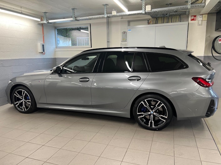 Vehicle image BMW 3 SERIES