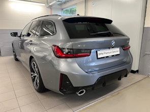 Vehicle image BMW 320d xDrive Touring M-Sport