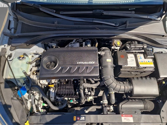 Vehicle image 15 Vehicle image 15