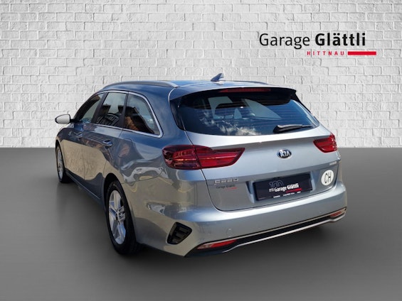 Vehicle image 17 Vehicle image 17