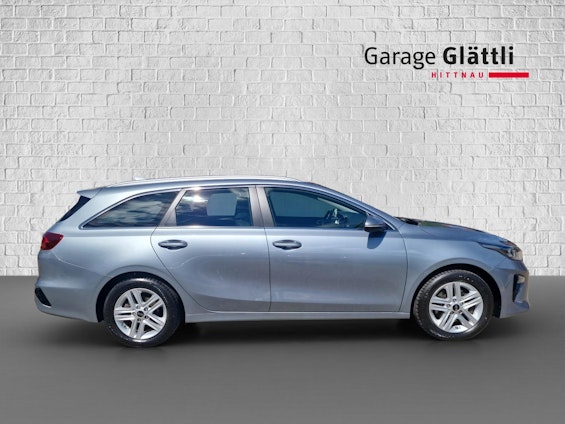 Vehicle image 18 Vehicle image 18