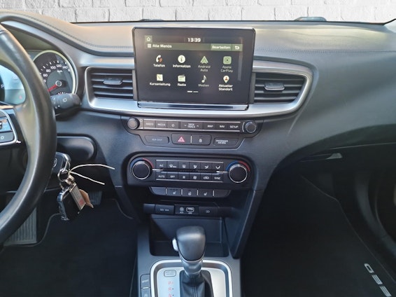 Vehicle image 5 Vehicle image 5