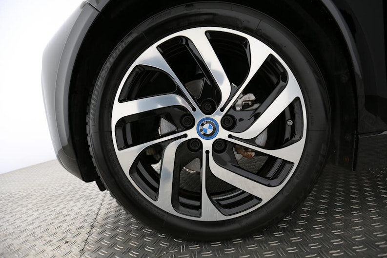 Vehicle image BMW i3