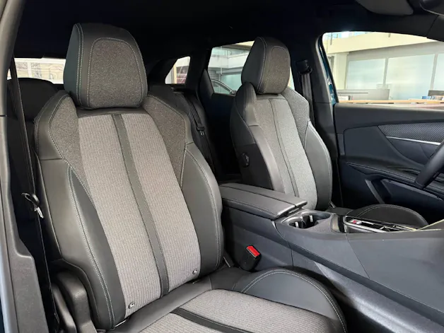 Peugeot 3008 1.6 Plug-in Hybrid Allure Pack