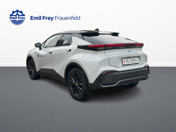 Vehicle image TOYOTA C-HR