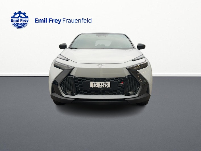 Vehicle image TOYOTA C-HR