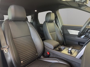 Vehicle image LAND ROVER Discovery Sport 1.5 T 270e Dynamic SE