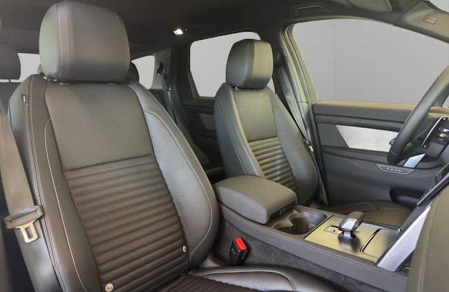 Vehicle image 2 Vehicle image 2