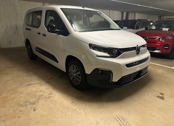 Vehicle image CITROEN Berlingo XL 1.5 BlueHDi 130 Tonic Vehicle image CITROEN Berlingo XL 1.5 BlueHDi 130 Tonic
