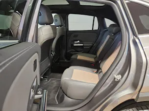 Mercedes-Benz EQA 250 Electric Art Line