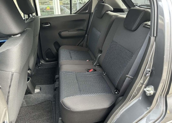 Vehicle image 8 Vehicle image 8