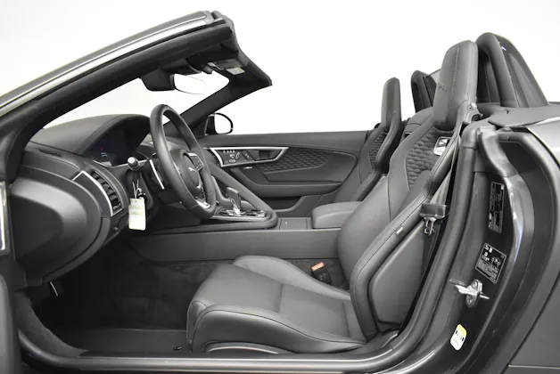 Jaguar F-Type Convertible 5.0 V8 R AWD - 5 anni garanzia - Servizi inclusi - Tasso leasing 1.99%!