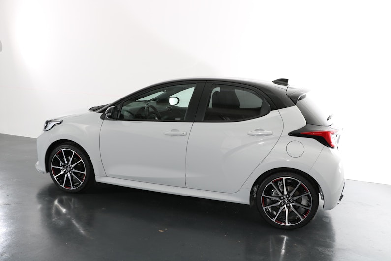 Vehicle image TOYOTA YARIS