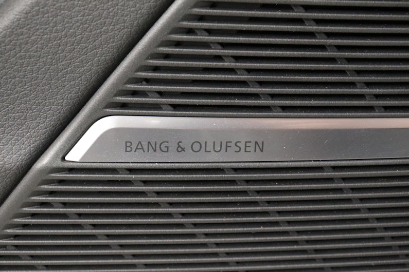 Vehicle image AUDI Q8