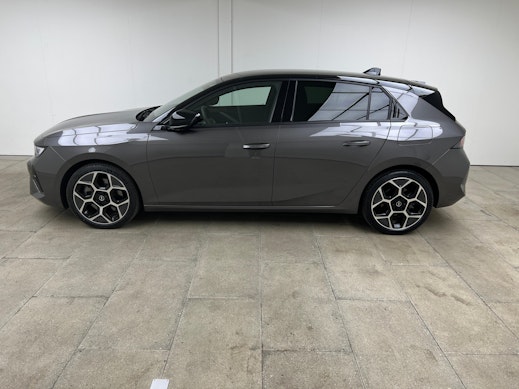 OPEL Astra 1.6 T PHEV 180 Swiss Plus 2