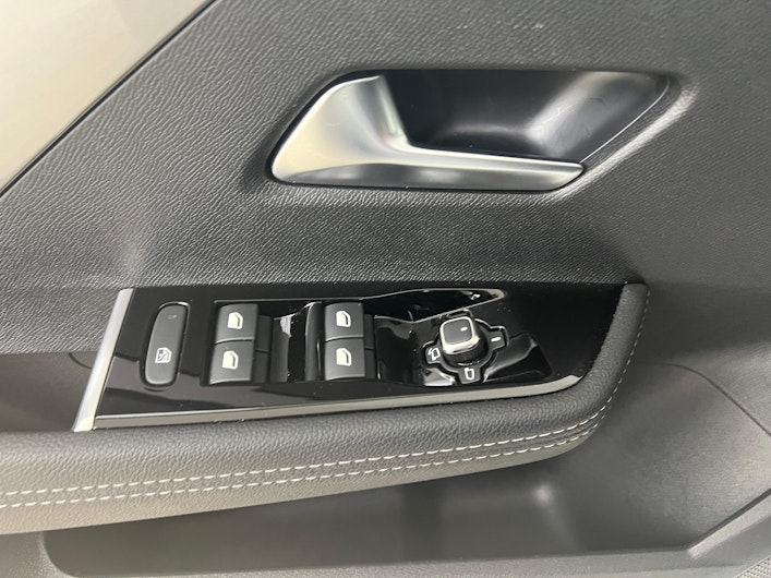 Vehicle image OPEL ASTRA