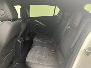 Vehicle image OPEL Astra 1.6 T PHEV 180 Swiss Plus