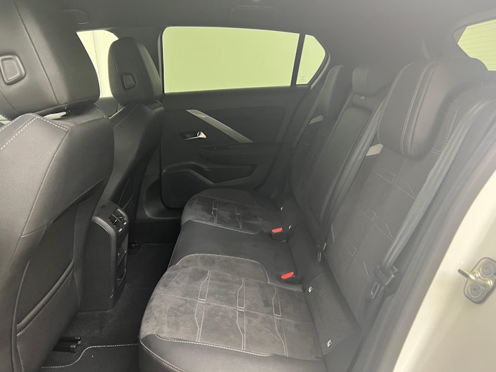 Vehicle image OPEL ASTRA