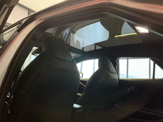 Vehicle image 14 Vehicle image 14