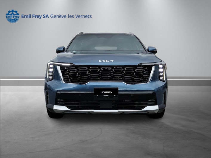 Vehicle image KIA SORENTO