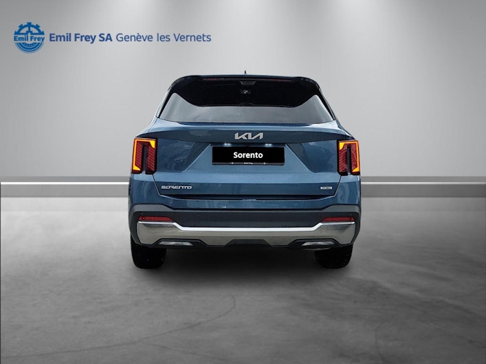 Vehicle image KIA SORENTO