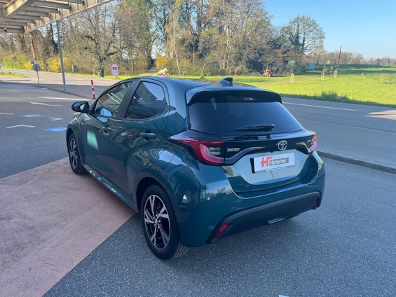 Vehicle image 17