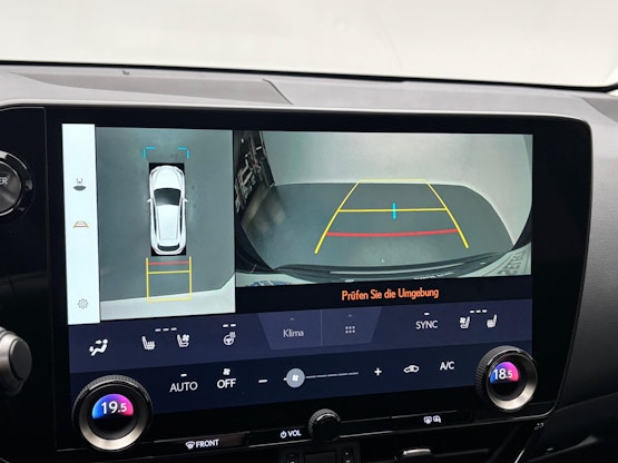 Vehicle image 6 Vehicle image 6