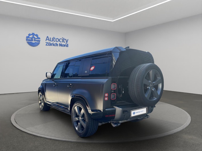 Vehicle image LAND ROVER DEFENDER