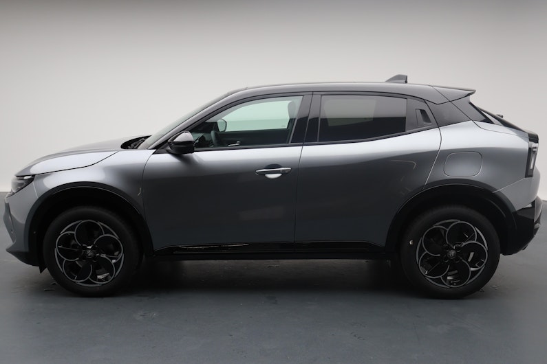 Vehicle image ALFA ROMEO JUNIOR