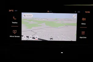 Alfa Romeo Junior 1.2 Ibrida Q4 Pack Tech & Sky