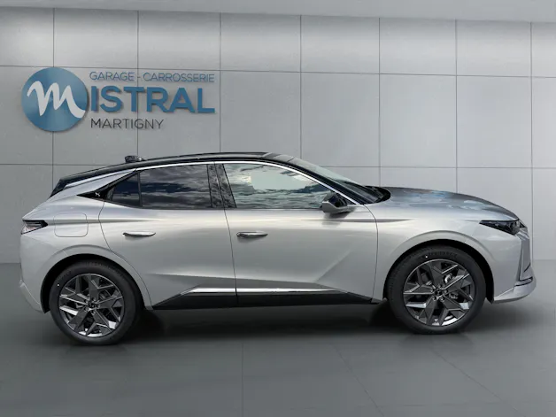 DS Automobiles 4 1.2 Hybrid Pallas