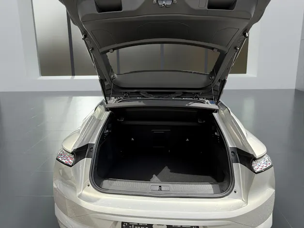 DS Automobiles 4 1.2 Hybrid Pallas