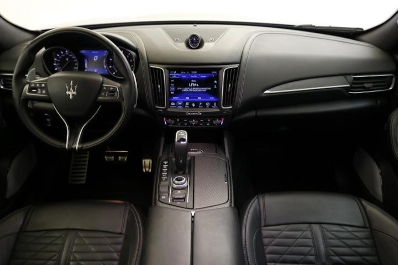 Vehicle image MASERATI LEVANTE