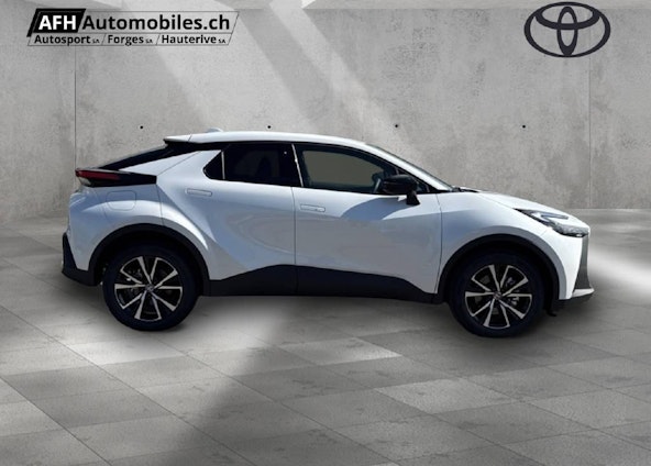 Vehicle image 13 Vehicle image 13