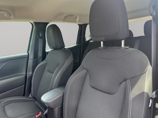 JEEP Renegade 1.3 Turbo Quiksilver AWD 3